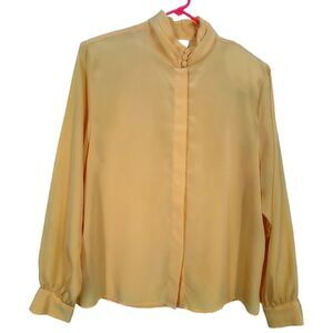 Vintage Russ size 16 padded shoulders button front blouse.
